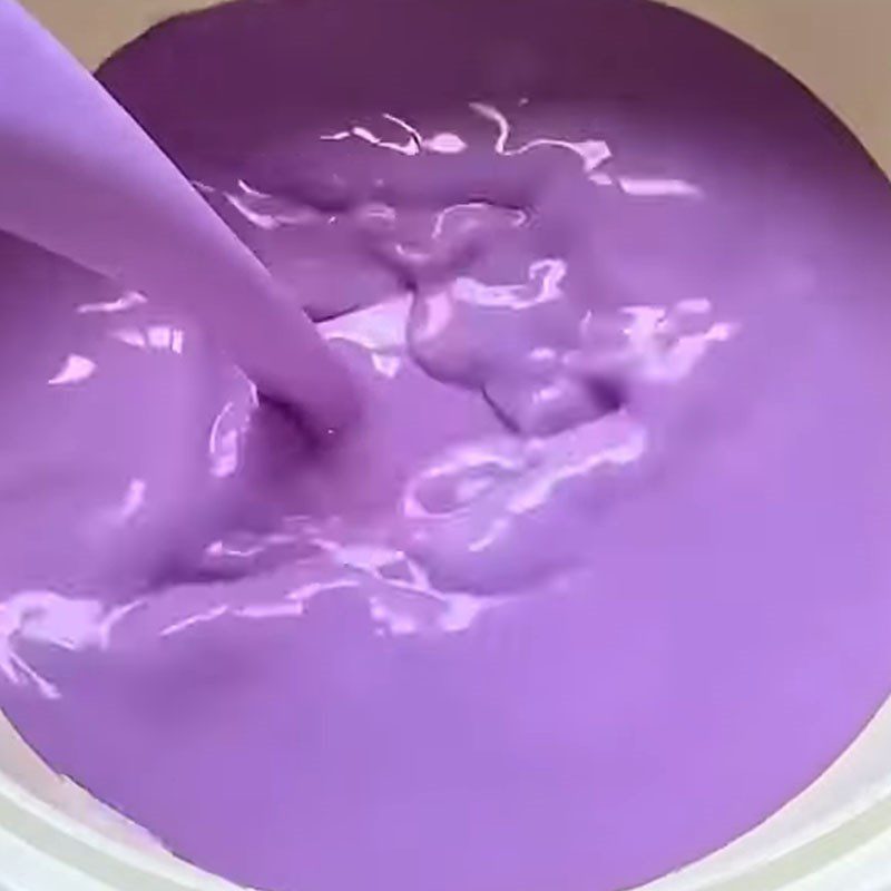 Step 3 Cook the pudding jelly Taro pudding from fresh taro