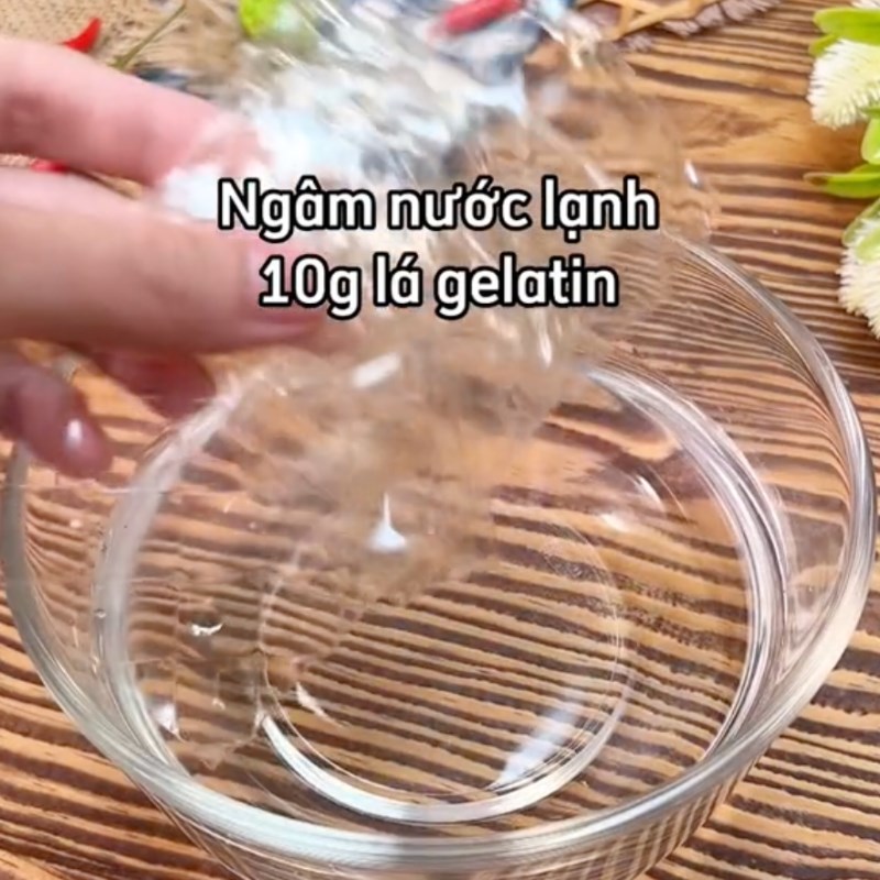 Step 1 Soak Gelatin for Chocolate panna cotta (Recipe from the TikTok channel Cooking with TasteVN)