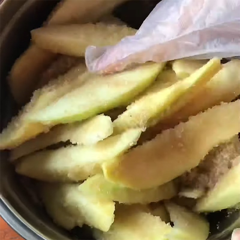 Step 2 Soak the green mango in sugar