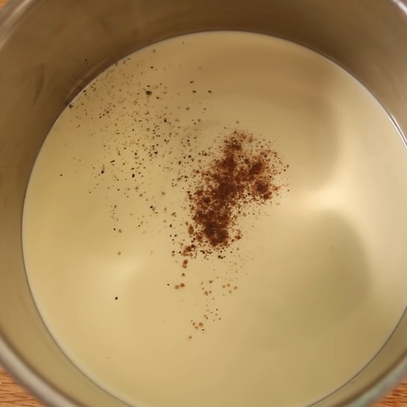 Step 2 Make the sauce for Baked Cheese Mashed Potatoes