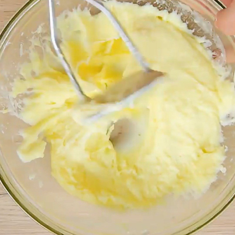 Step 2 Mash the potatoes Mashed potatoes baked with chicken