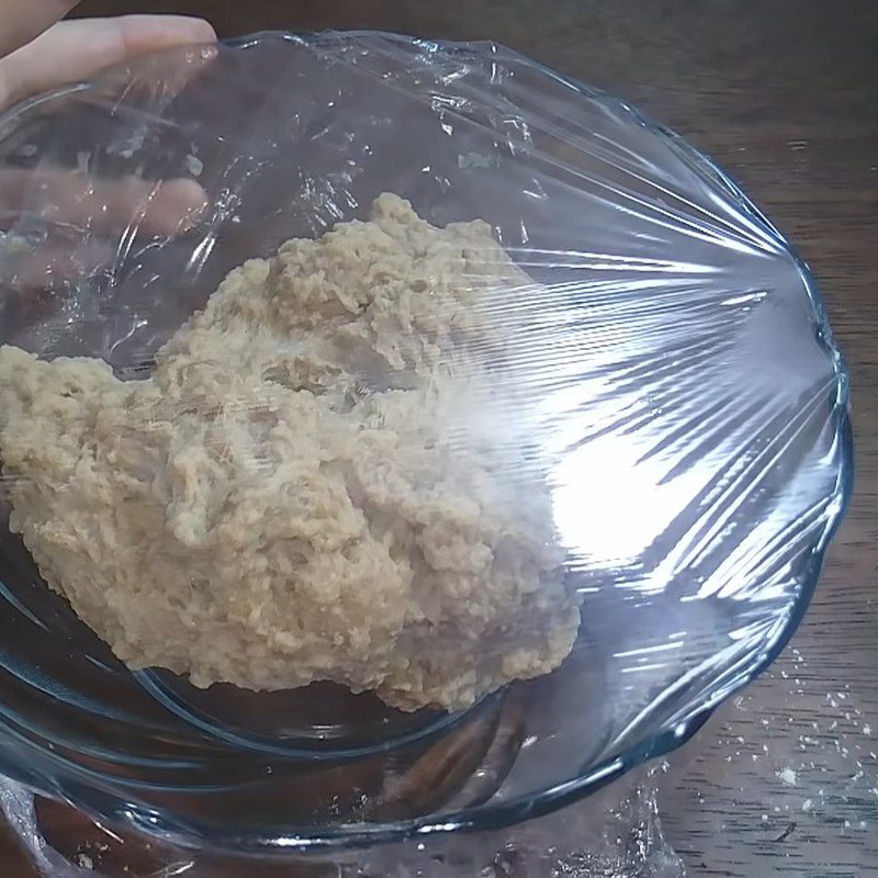 Step 3 Knead the mì căn flour for vegetarian Giò sống - vegetarian mọc