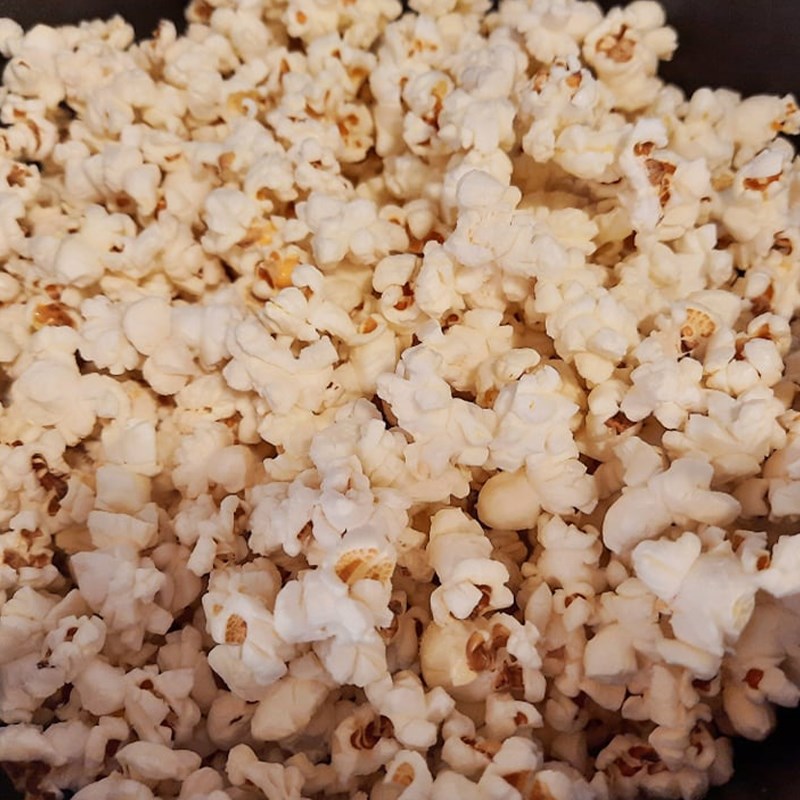 Step 1 Popping Corn Caramel Popcorn