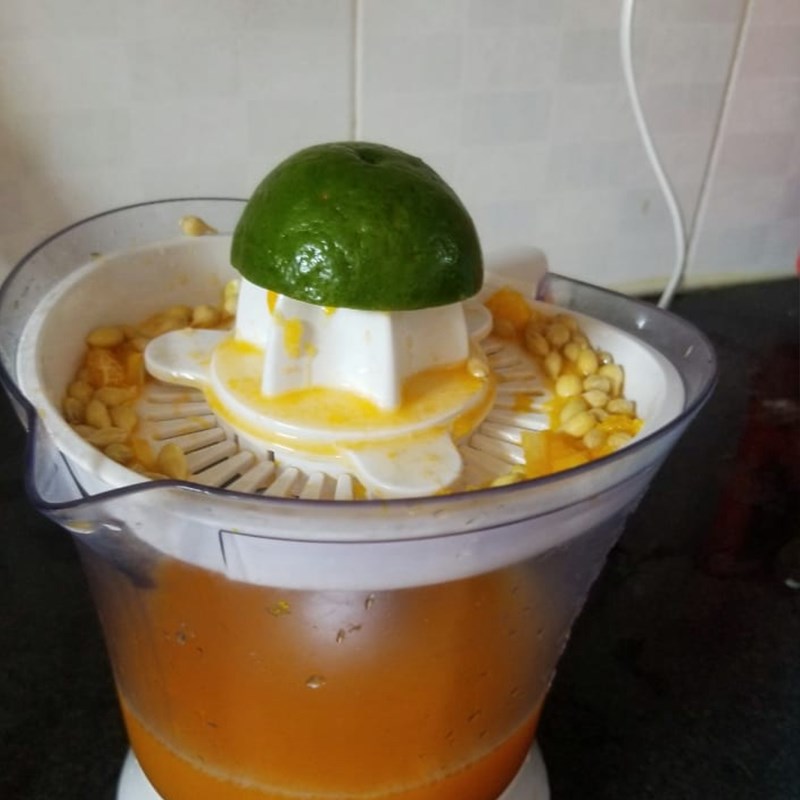 Step 1 Prepare and juice oranges Carrot orange juice