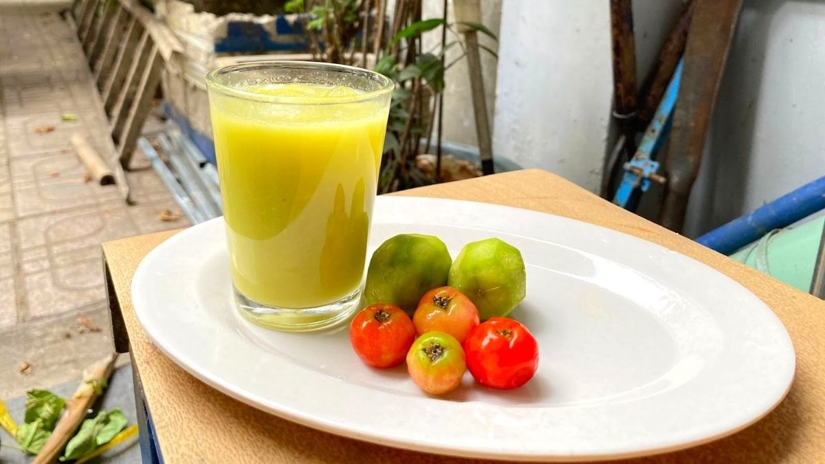 7 Quick Ways to Make Guava Juice at Home Using a Juicer 9 Starfruit juice