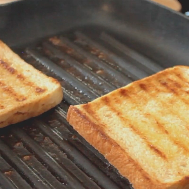 Step 3 Toast the Bread for Tuna Cheese Sandwich