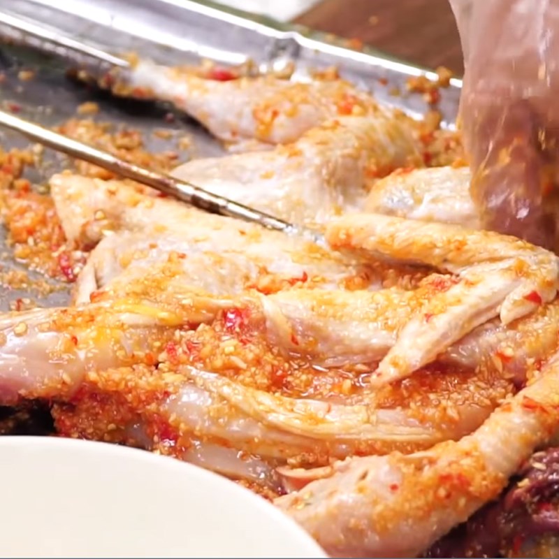 Step 3 Grilling Chicken Grilled Chicken with Salt and Lemongrass