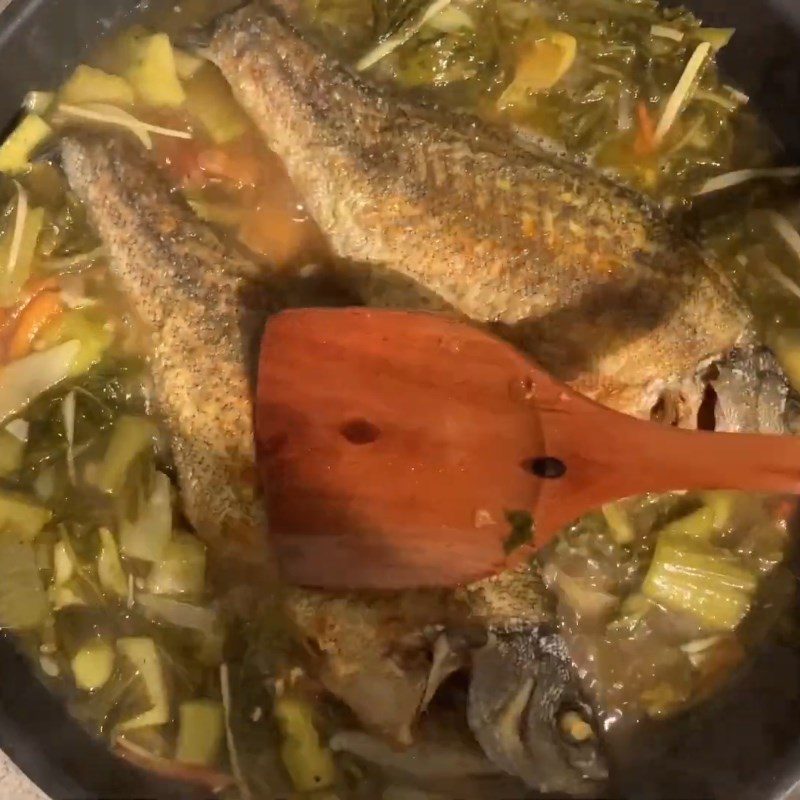 Step 5 Braised fish with pickled vegetables Barramundi (striped bass) braised with pickled vegetables