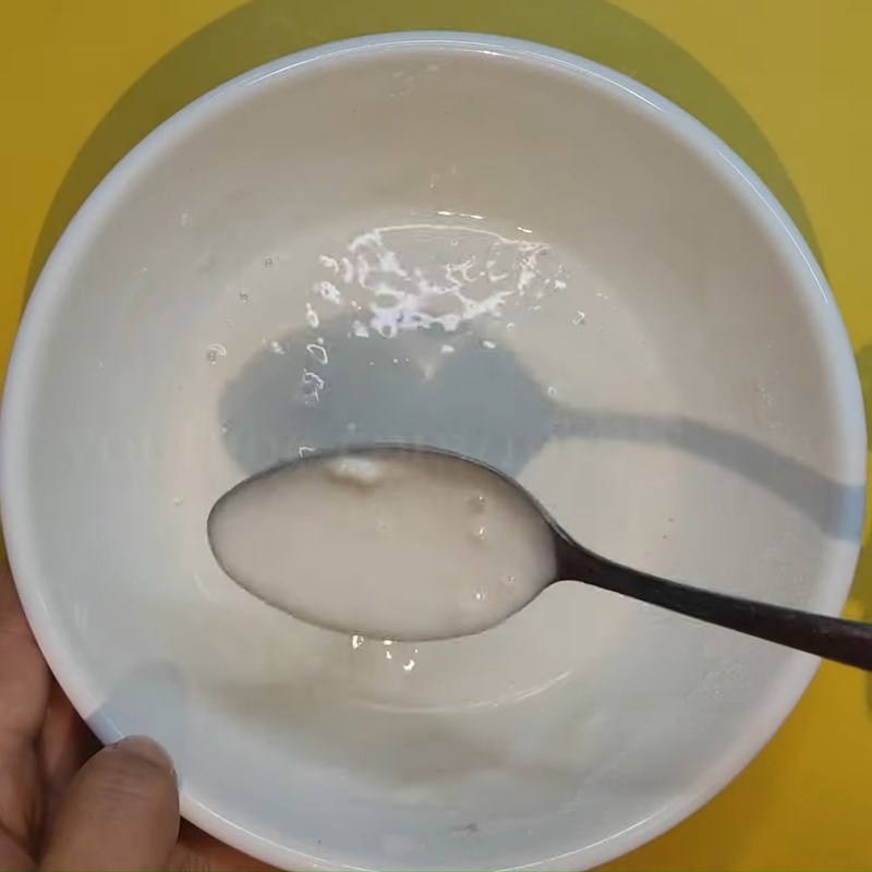 Step 2 Mix the batter Fried sake with cheese shake