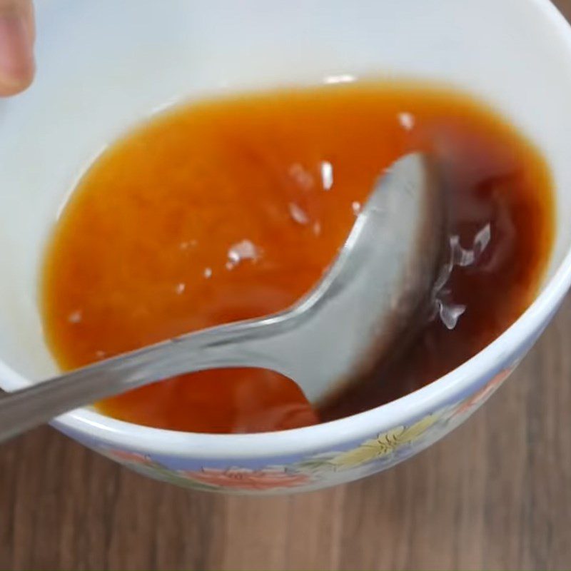 Step 3 Mix the fish sauce Beef salad recipe