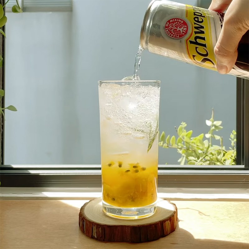 Step 3 Mixing Soda Mango Passion Fruit Soda