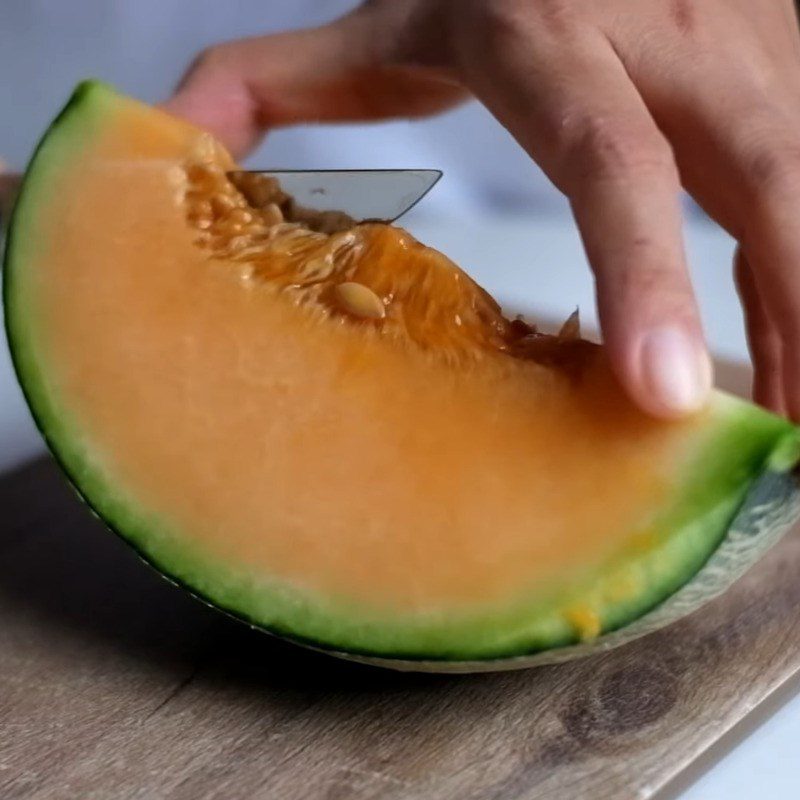 Step 2 Prepare the melon Melon Tea