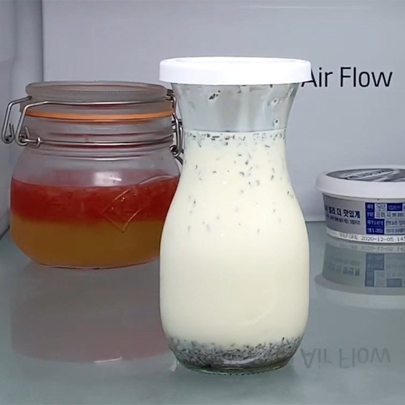 Step 3 Chill the milk tea Cold brew milk tea
