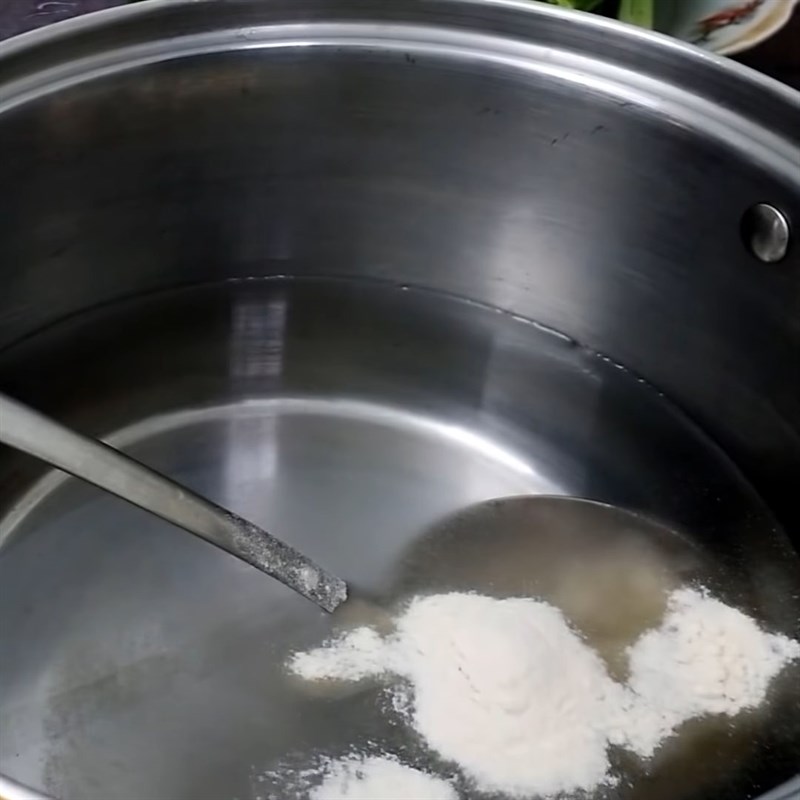 Step 1 Dissolve and Soak Jelly Powder Fresh Milk Pandan Jelly