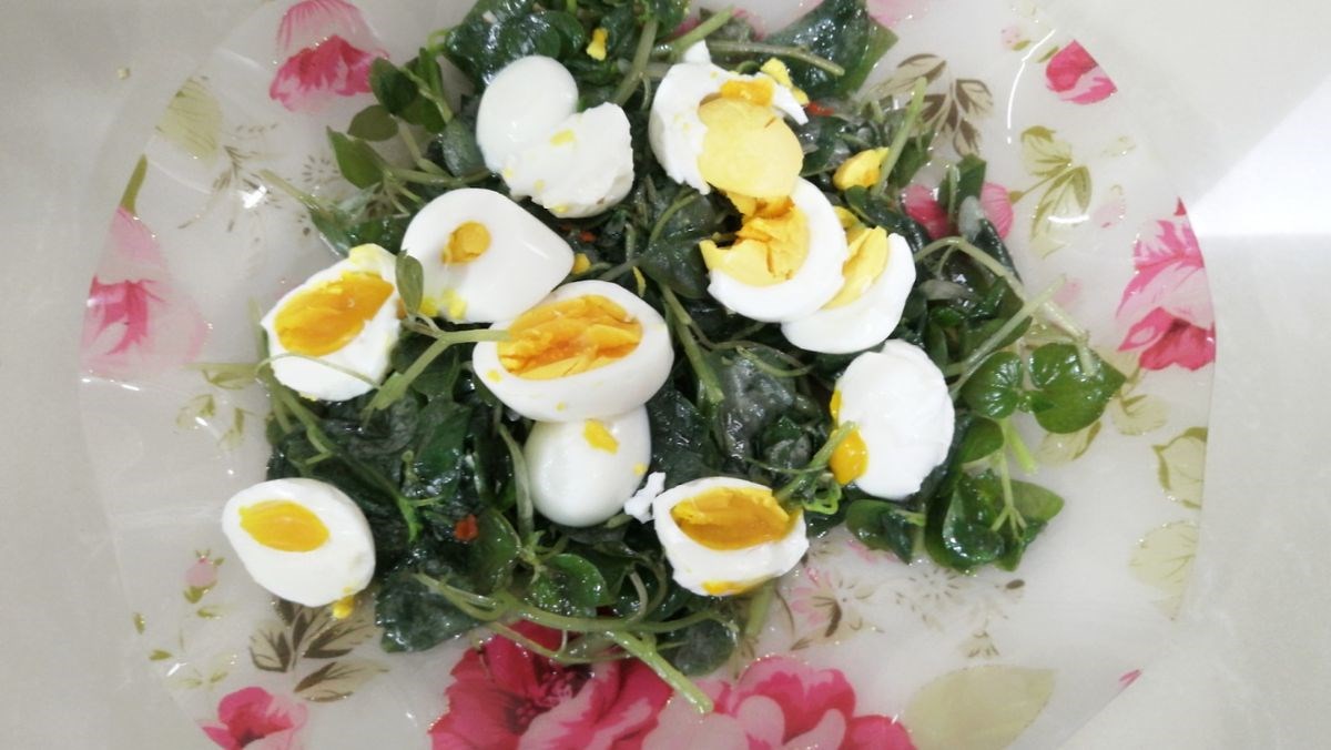 Water Spinach Salad with Eggs