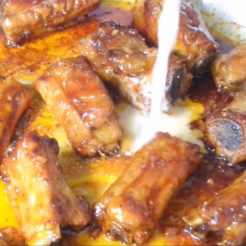 Step 4 Honey-glazed Ribs