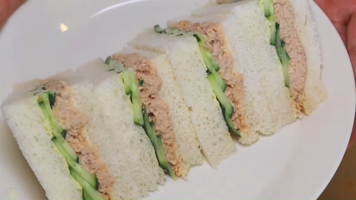 3 Ways to Make Tuna Sandwich - Simple, Nutritious, Delicious Tuna Sandwich 16 Tuna Sandwich