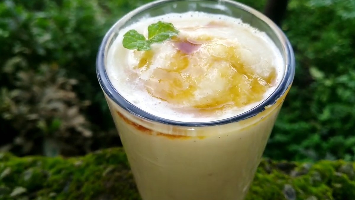 3 Ways to Make Sweet, Fragrant, Uniquely Delicious Custard Apple Smoothies 10 Apple Custard Shake with Peanuts