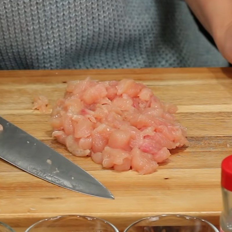 Step 1 Prepare ingredients for Kung Pao Chicken