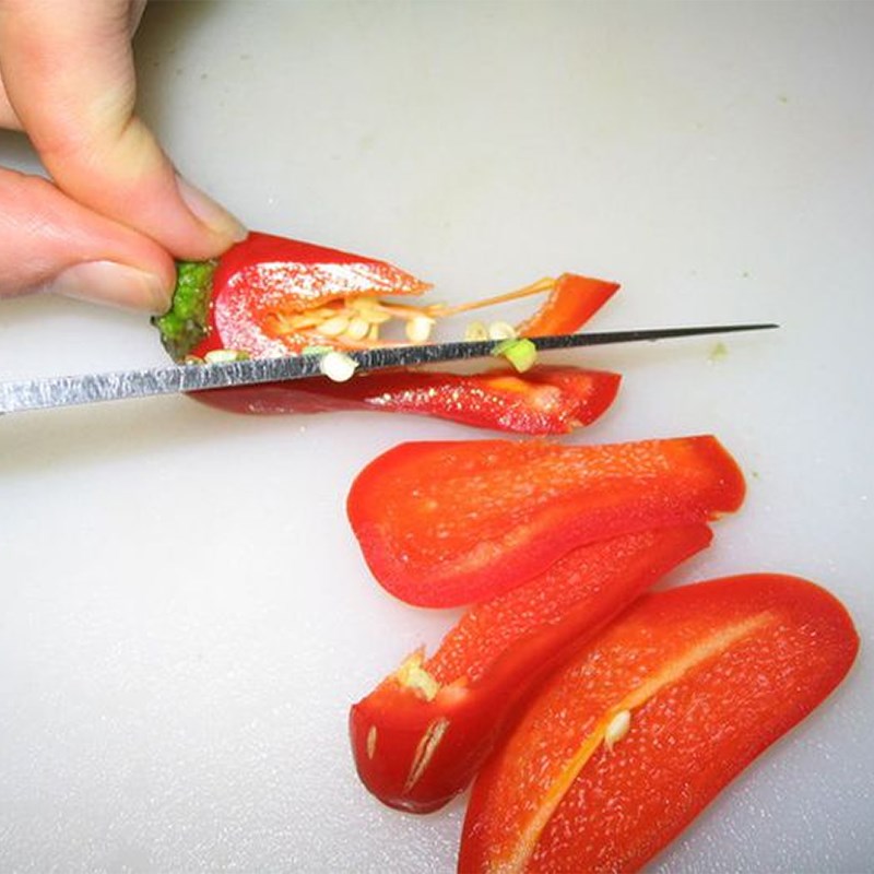 Step 3 Prepare the Accompanying Vegetables for Grilled Pork Dish