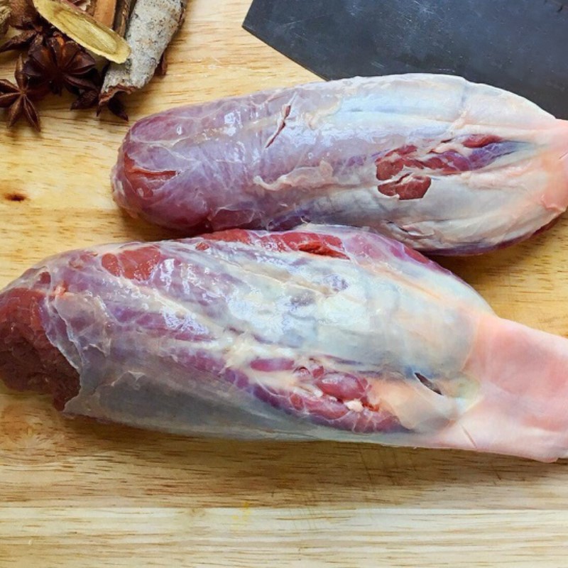 Step 1 Prepare the beef shank for Braised beef shank in soy sauce