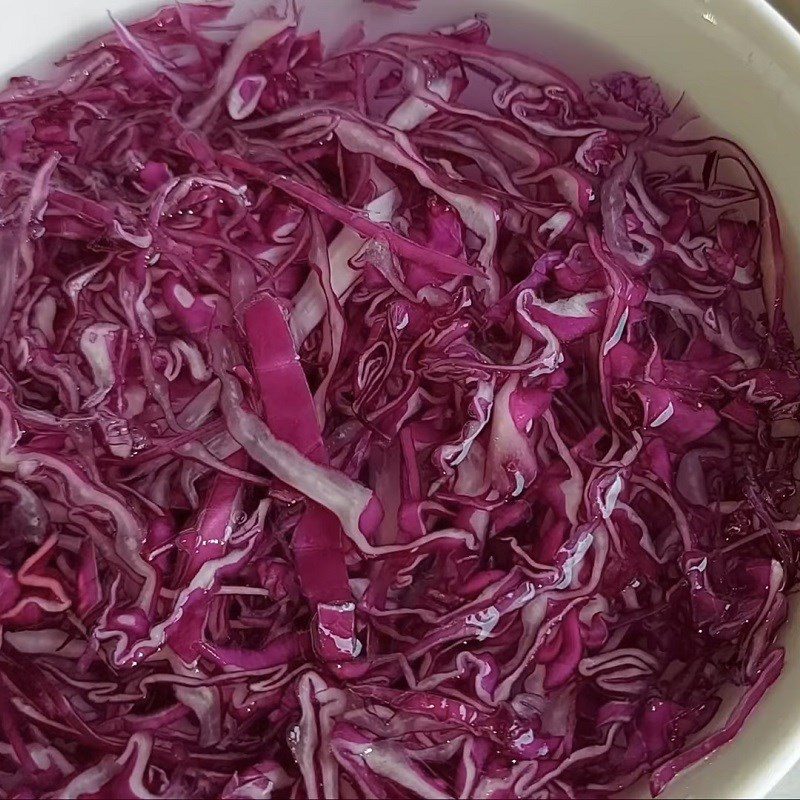 Step 1 Prepare the cabbage for Vegetarian Salad from coconut flesh