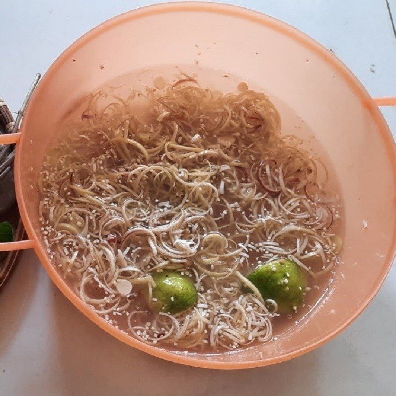 Step 1 Prepare the banana flower for Banana Flower Salad with Shrimp and Pork in Chili Sauce