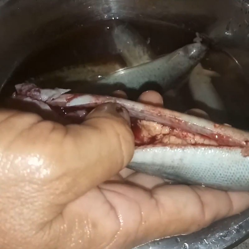 Step 1 Prepare snakehead fish Snakehead fish soup