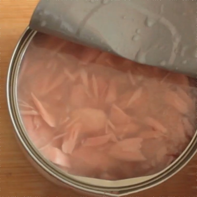 Step 1 Prepare Canned Tuna for Tuna Cheese Sandwich
