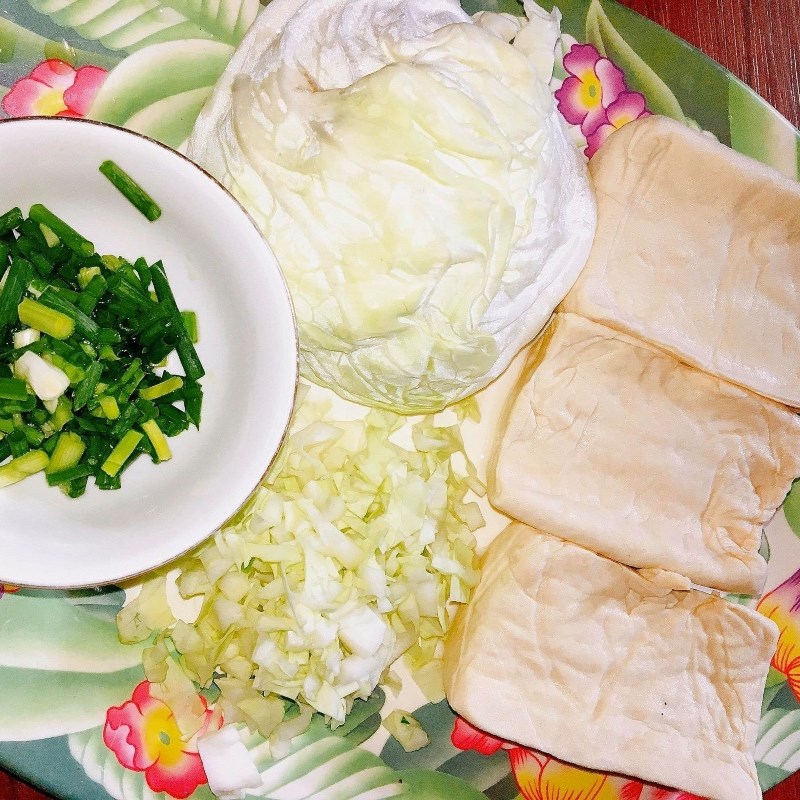 Step 1 Prepare the Ingredients for Vegetarian Tofu Cake with Cabbage