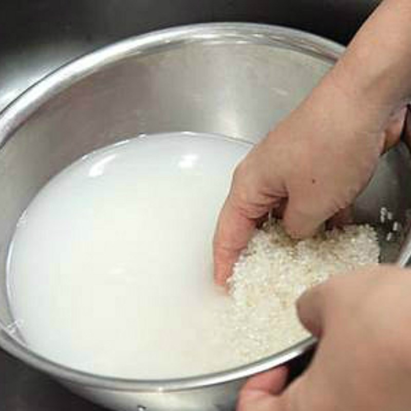 Step 1 Prepare the ingredients for Duck Egg Porridge with Green Beans