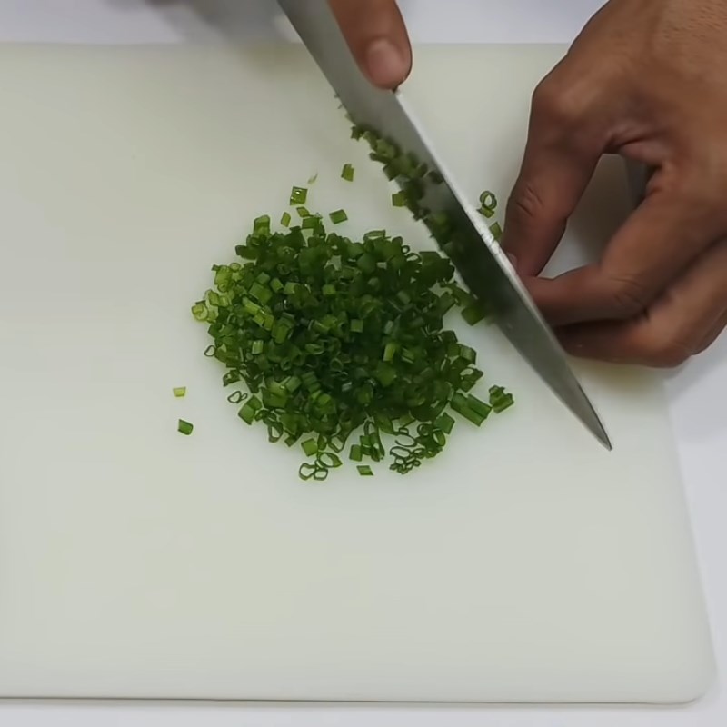 Step 1 Prepare the ingredients for Duck Egg Congee with Mustard Greens