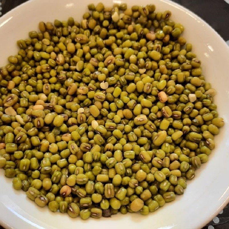 Step 1 Prepare the ingredients for Red Bean Sweet Soup with Mung Beans