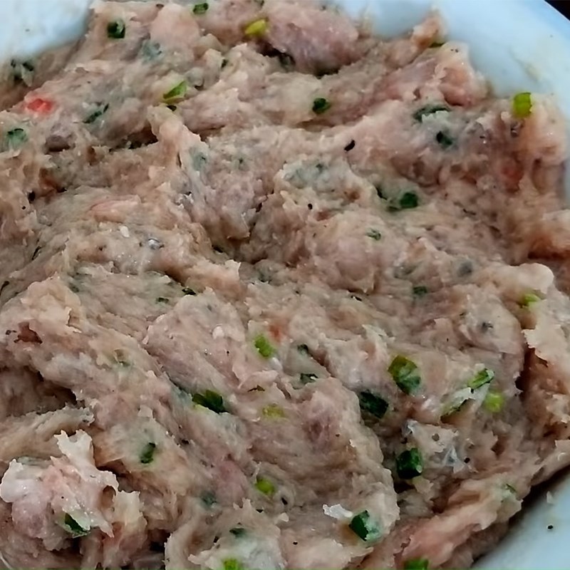 Step 1 Preparation of ingredients for Fish Cake Noodle Soup