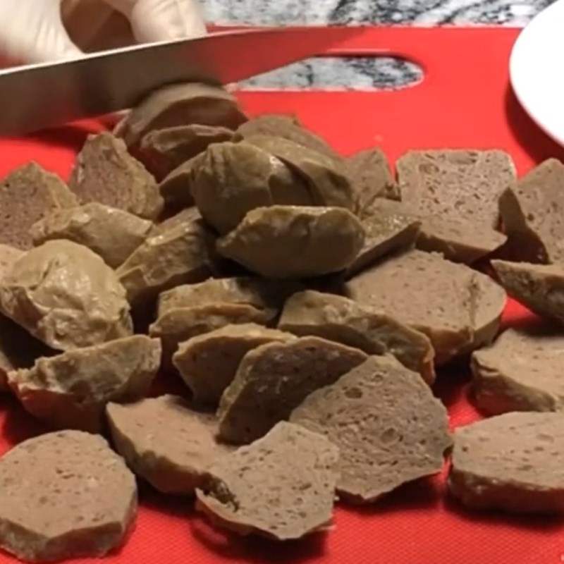 Step 1 Prepare the ingredients for Beef Ball Porridge