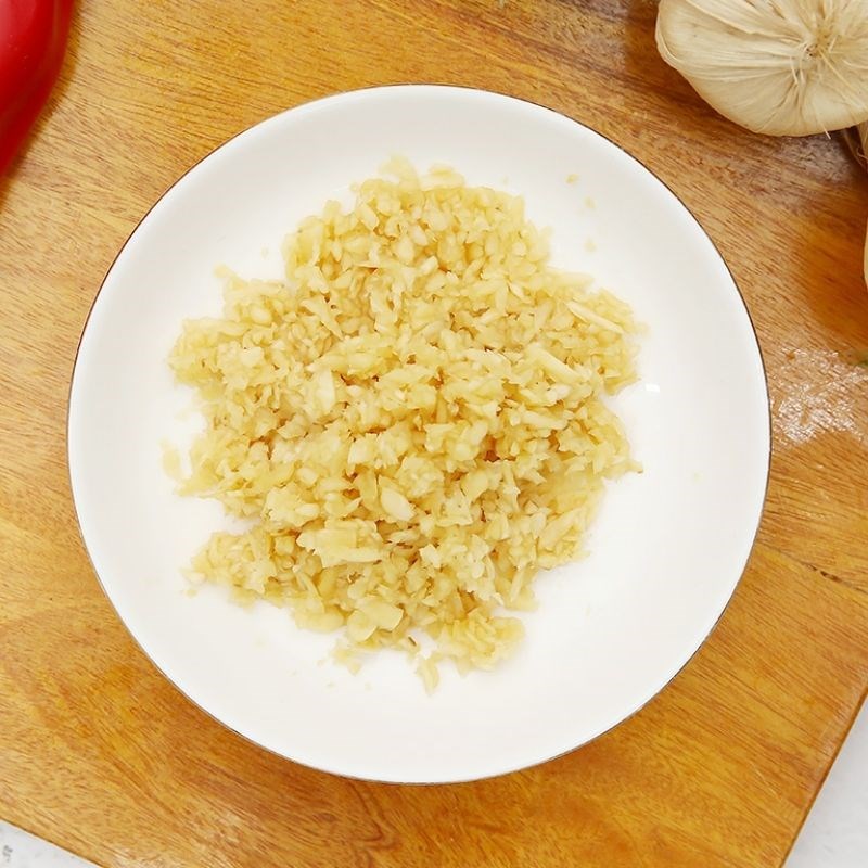 Step 2 Prepare other ingredients for Spicy Sour Squid Hot Pot