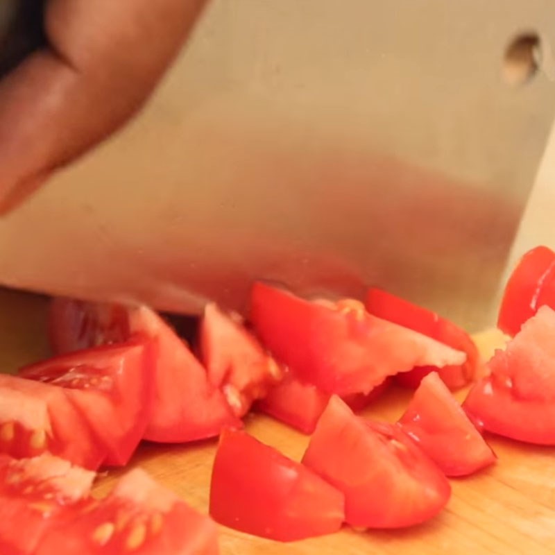 Step 2 Prepare other ingredients Tomato scallop shrimp soup