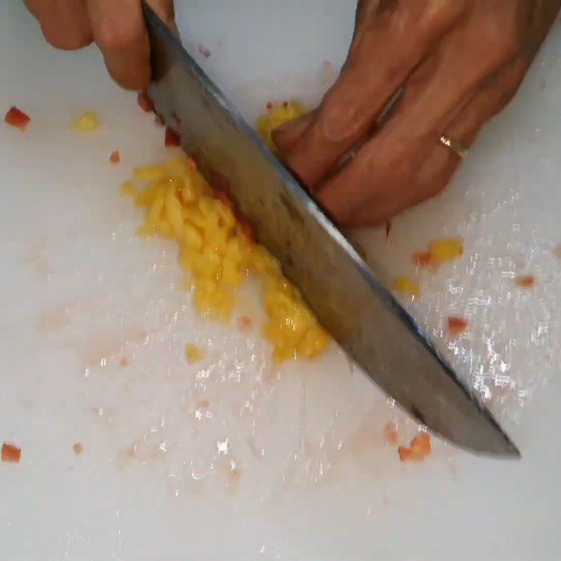 Step 2 Prepare other ingredients Squid hot pot Dai Lanh - Nha Trang