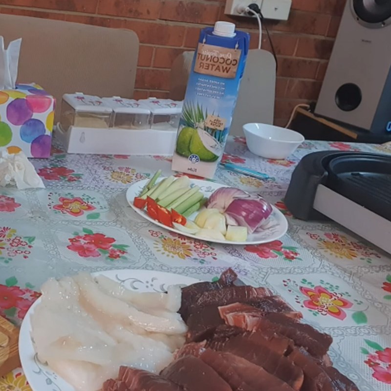 Step 2 Prepare the other ingredients Tuna dipped in vinegar