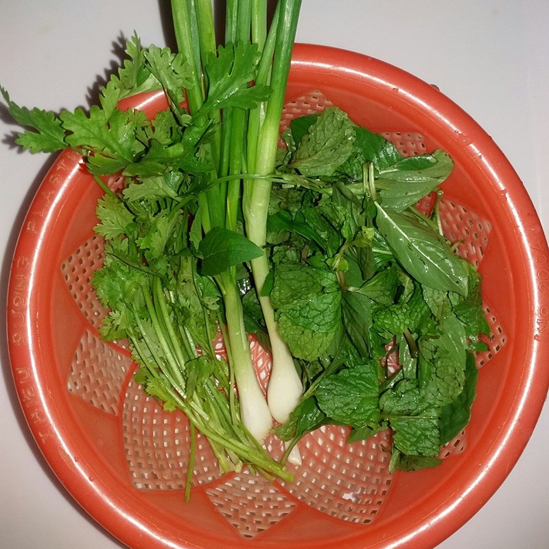 Step 2 Prepare the other ingredients Papaya Salad with Pork Ear