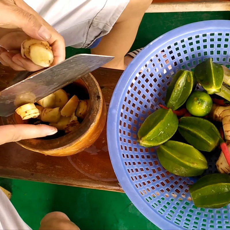Step 4 Prepare the ingredients for mixing in Chao Duck