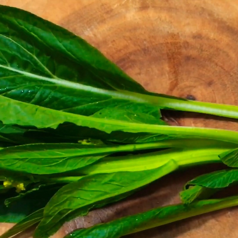 Step 2 Prepare the mustard greens Chicken liver porridge with mustard greens