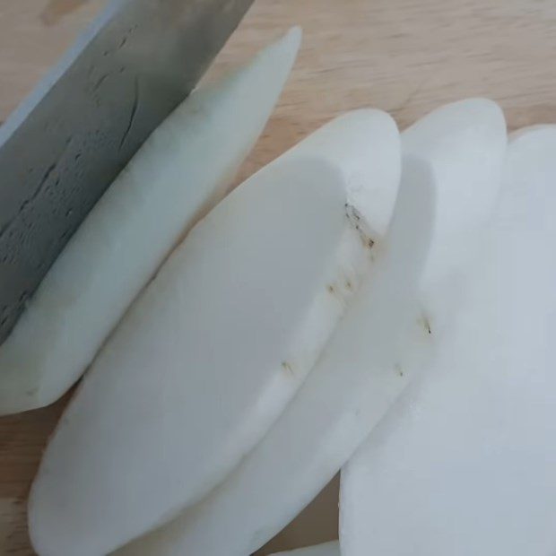 Step 1 Prepare the white radish Sweet and Sour Pickled Radish