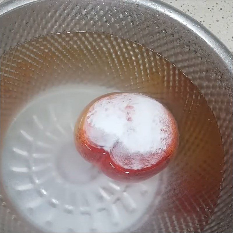 Step 1 Prepare the peaches for Yogurt Peach Smoothie