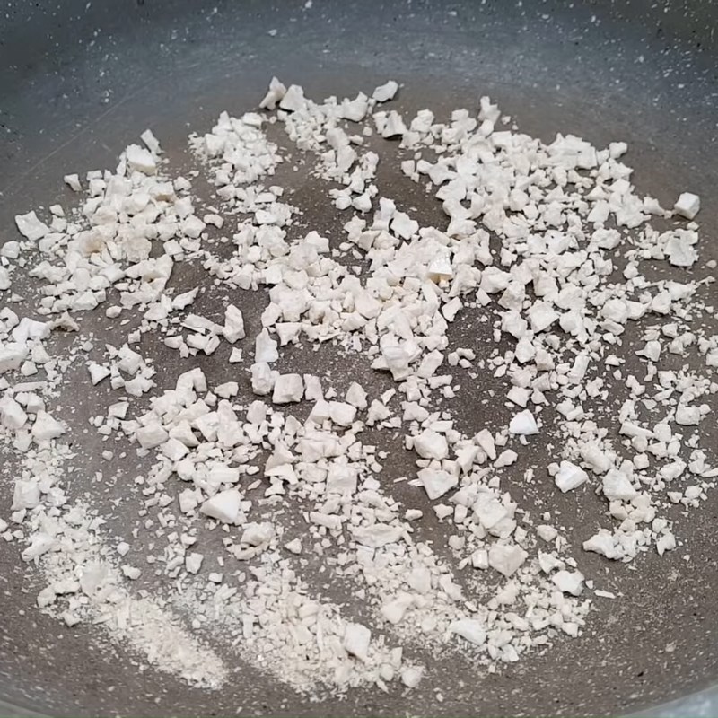Step 3 Prepare the peanuts Brown rice sesame salt