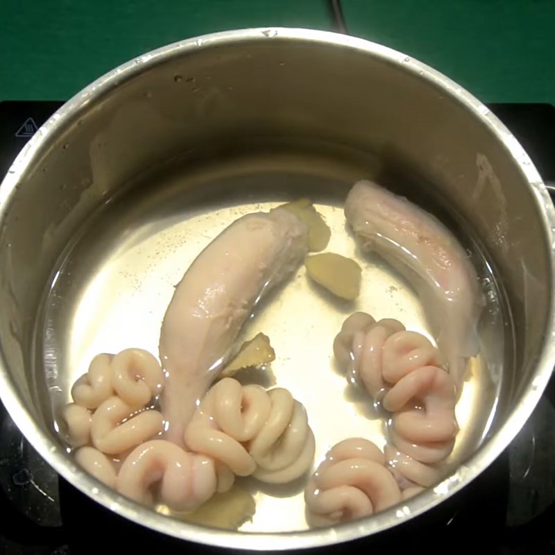 Step 1 Prepping the pork intestines Steamed Pork Intestines with Vietnamese Perilla
