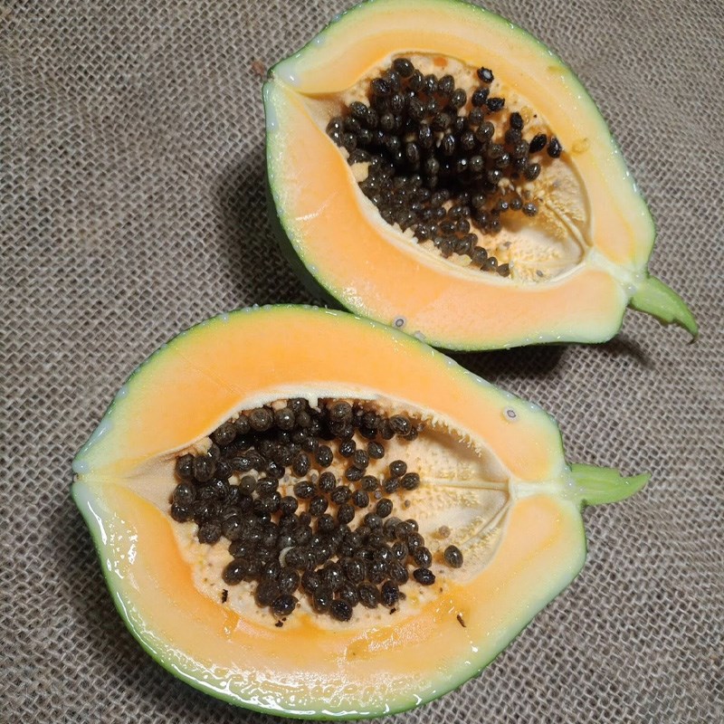 Step 1 Prepare the Papaya for Papaya Salad