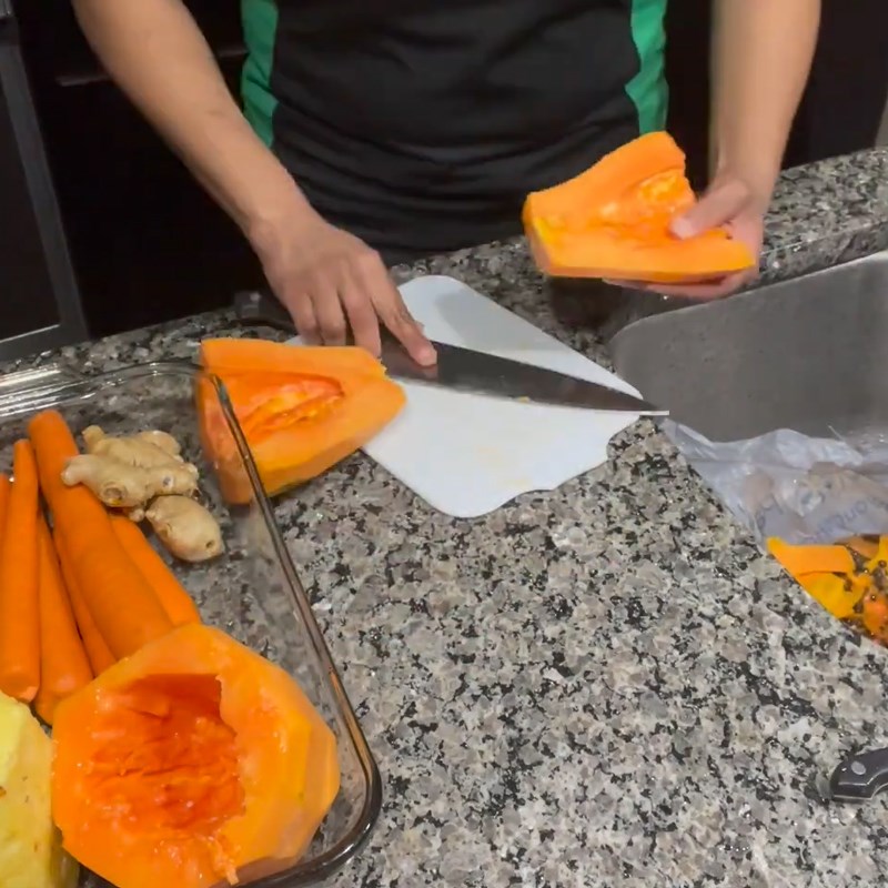 Step 1 Prepare papaya, carrot, and celery for Papaya Carrot Celery Juice