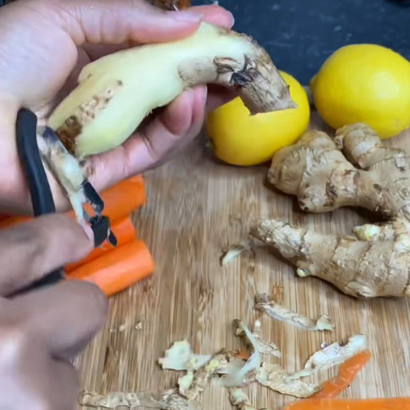 Step 1 Prepare pineapple and carrots for Pineapple Carrot Juice