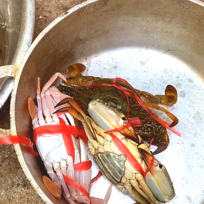 Step 1 Prepare Ingredients for Water Spinach Crab Soup